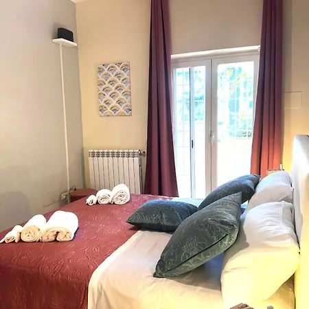 Roma Archaeological Park Holiday home *